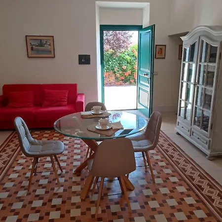 Semesterbostad Casa Guascari Castelsardo