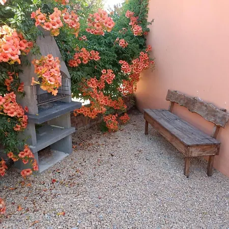 Semesterbostad Casa Guascari *